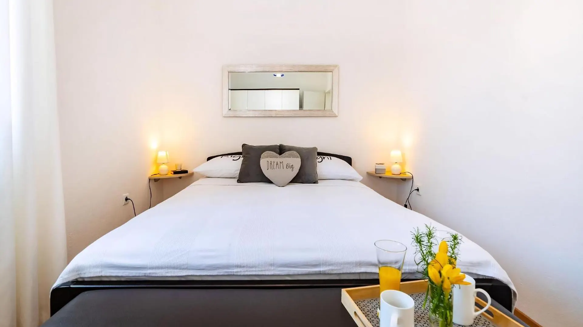 Maia Lena Drei Zimmer Wohnung Maslenica
